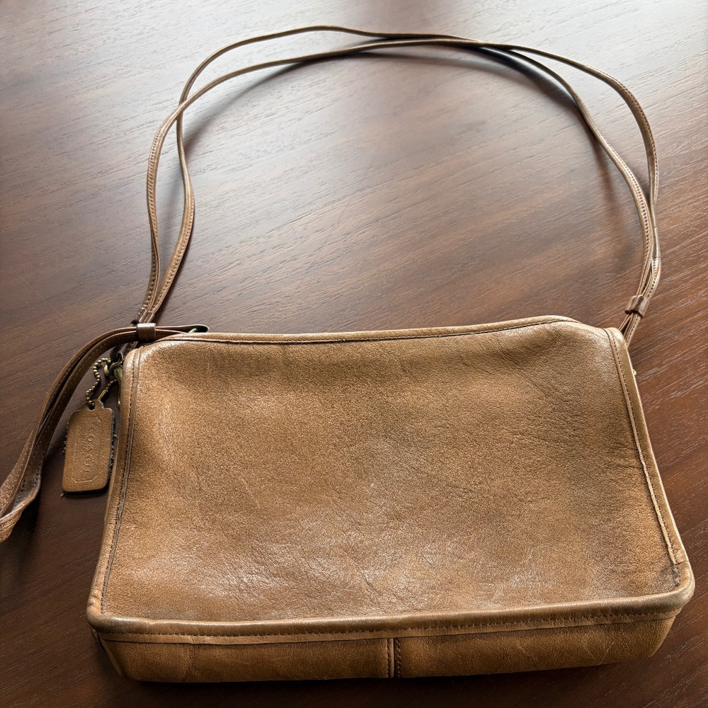 Vintage Coach leather shoulder bag, circa 1990